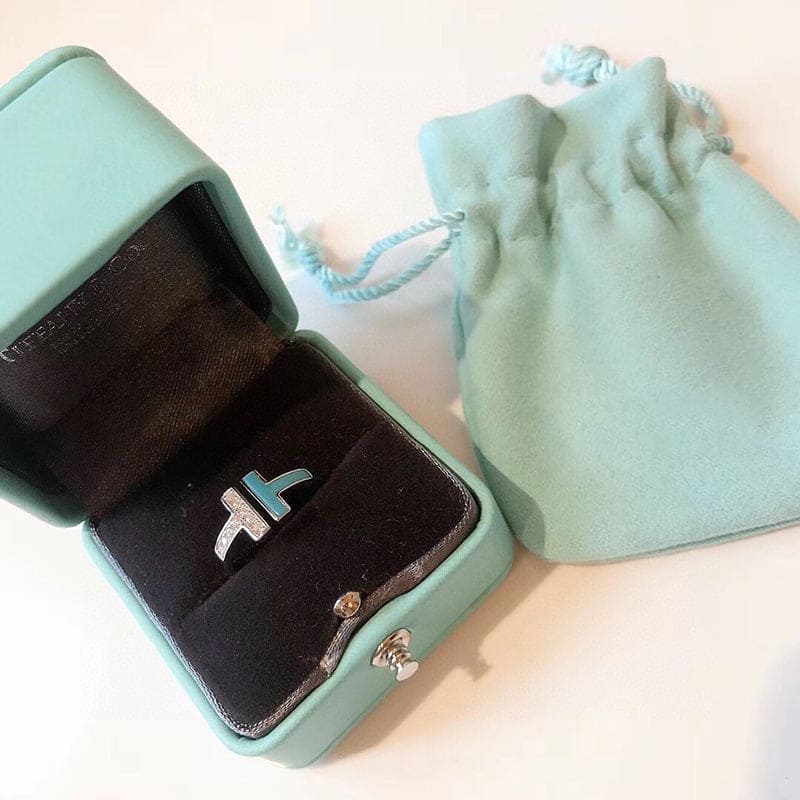 18K Tiffany Diamond & Turquoise Wire Ring