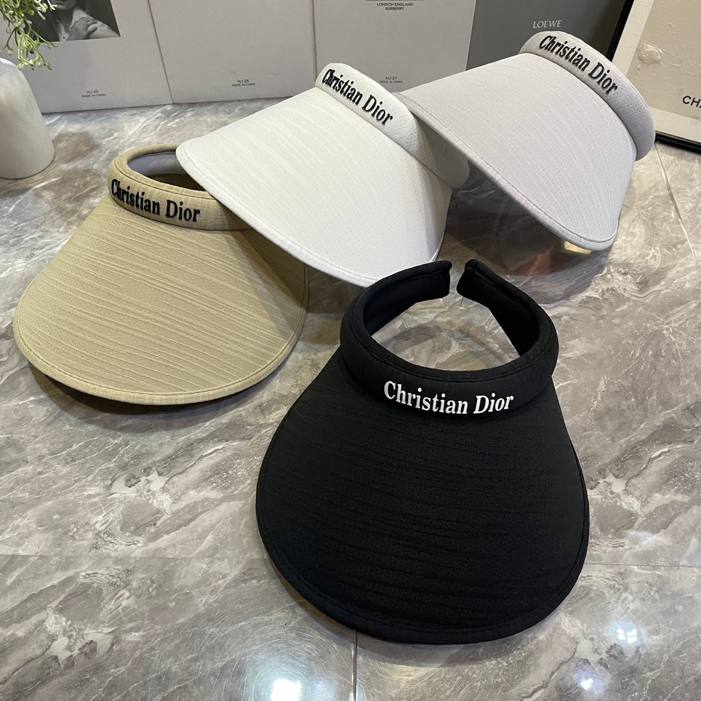 Dior bucket hat 2