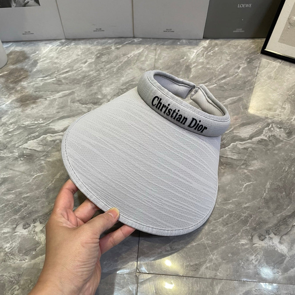 Dior bucket hat 2